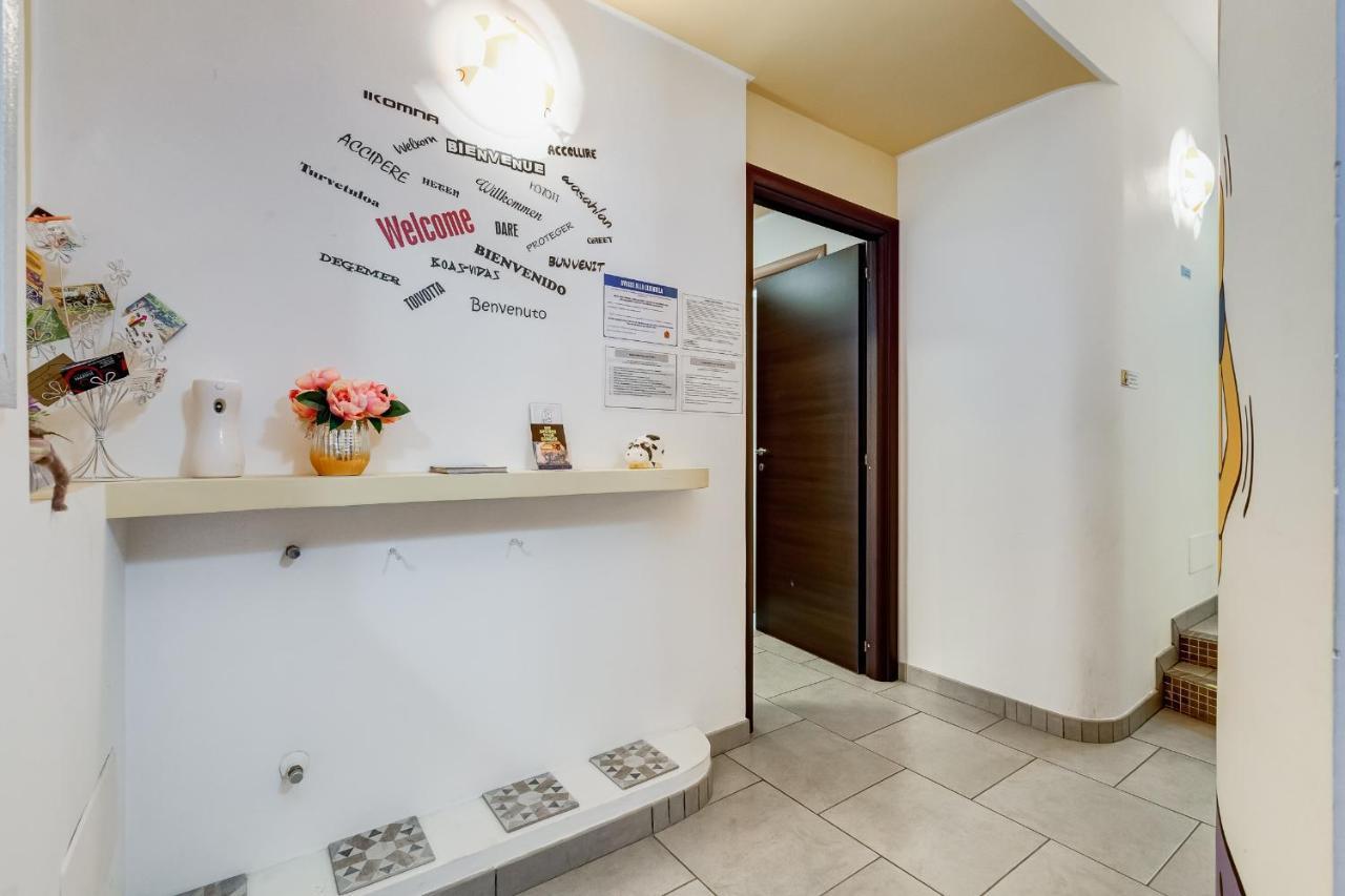 B&B Casa Der Poeta Rome Buitenkant foto